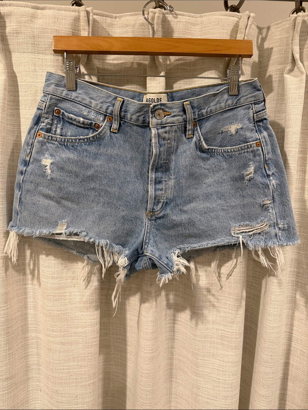 Agolde Parker Light Wash Distressed Denim Cutoff Shorts - Picture 1 of 7